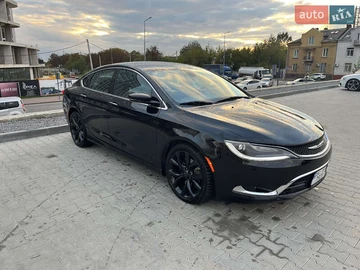 Авто Chrysler 200 2014 № 8109853