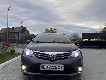 Авто Toyota Avensis 2011 № 8109861