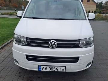 Авто Volkswagen Transporter 2014 № 8109971