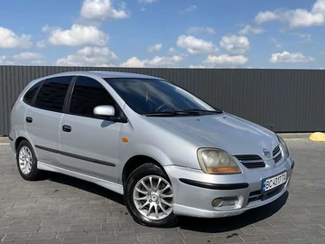 Авто Nissan Almera Tino 2001 № 8110045