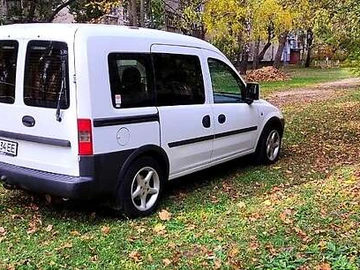 Авто Opel Combo 2006 № 8110051