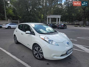 Авто Nissan Leaf 2016 № 8110118