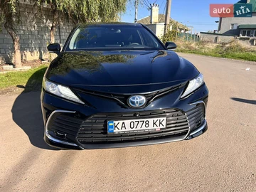 Авто Toyota Camry 2023 № 8110246