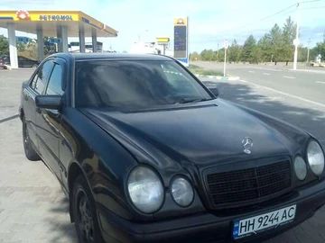 Авто Mercedes E-Class 1999 № 8110389