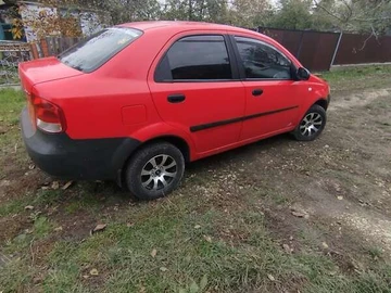 Авто Chevrolet Aveo 2006 № 8110565