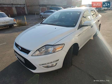 Авто Ford Mondeo 2011 № 8110606