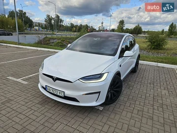 Авто Tesla Model X 2022 № 8110756