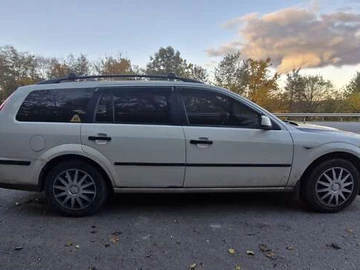 Авто Ford Mondeo 2004 № 8110776