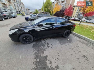 Авто Hyundai Sonata 2010 № 8110813