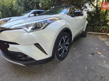 Авто Toyota C-Hr 2017 № 8110937