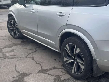 Авто Volvo Xc90 2021 № 8111050