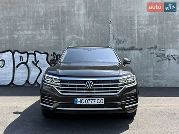 Авто Volkswagen Touareg 2021 № 8111055