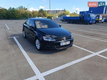 Авто Volkswagen Jetta 2013 № 8111250