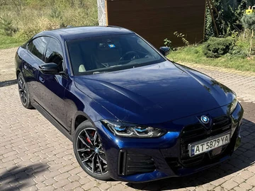 Авто BMW I4 2023 № 8111428