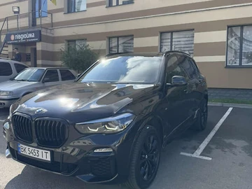 Авто BMW X5 2020 № 8111431