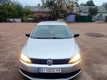 Авто Volkswagen Jetta 2013 № 8111500