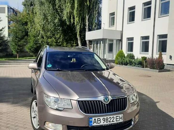 Авто Skoda Superb 2011 № 8111620