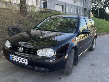 Авто Volkswagen Golf 1999 № 8111939