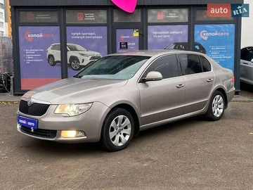Авто Skoda Superb 2010 № 8112125