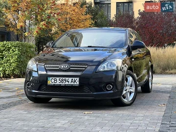 Авто KIA Ceed 2008 № 8112127