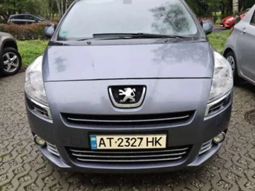 Авто Peugeot 5008 2011 № 8112134