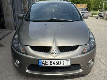 Авто Mitsubishi Grandis 2007 № 8112177