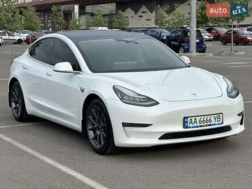 Авто Tesla Model 3 2020 № 8112349