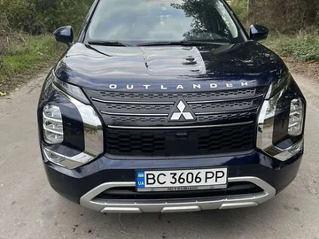 Авто Mitsubishi Outlander 2021 № 8112377