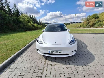 Авто Tesla Model Y 2021 № 8112394