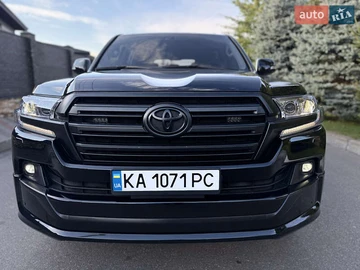 Авто Toyota Land Cruiser 2020 № 8112511