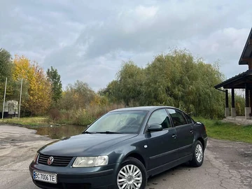 Авто Volkswagen Passat 1999 № 8112538