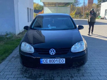 Авто Volkswagen Golf 2004 № 8112539