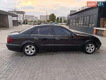 Авто Mercedes E-Class 2004 № 8112716