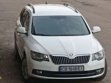 Авто Skoda Superb 2013 № 8112916
