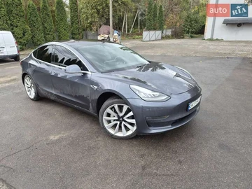 Авто Tesla Model 3 2018 № 8112934