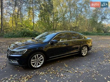 Авто Volkswagen Passat 2017 № 8112952
