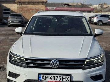 Авто Volkswagen Tiguan 2018 № 8113099