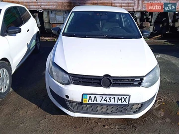 Авто Volkswagen Polo 2013 № 8113249