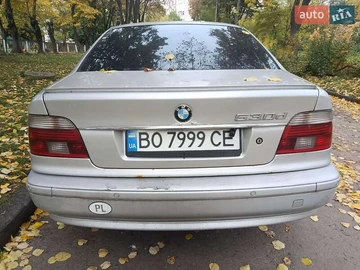 Авто BMW 5 Series 2001 № 8113307