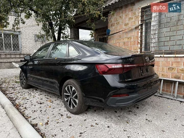 Авто Volkswagen Jetta 2025 № 8113700