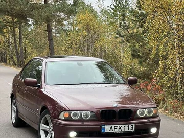 Авто BMW 5 Series 2002 № 8114037