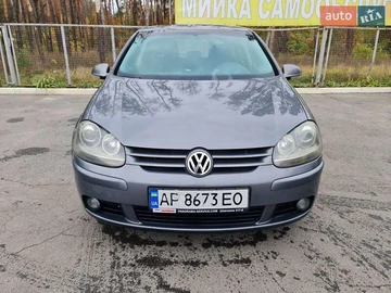 Авто Volkswagen Golf 2004 № 8114129