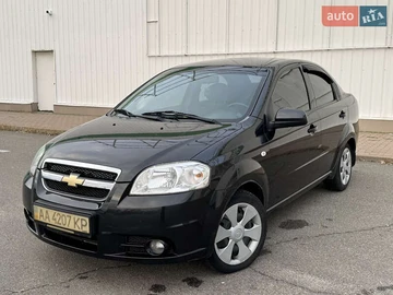 Авто Chevrolet Aveo 2011 № 8114132