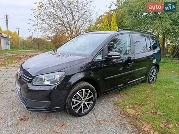 Авто Volkswagen Touran 2015 № 8114416