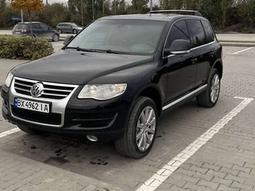 Авто Volkswagen Touareg 2007 № 8114424