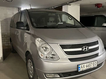 Авто Hyundai H-1 2011 № 8114456