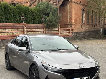 Авто Hyundai Elantra 2021 № 8114508