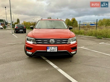 Авто Volkswagen Tiguan 2018 № 8114615