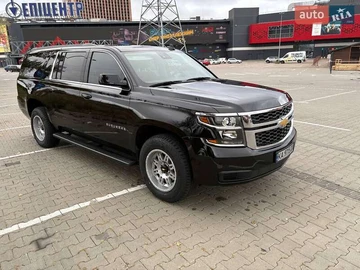 Авто Chevrolet Suburban 2016 № 8114770