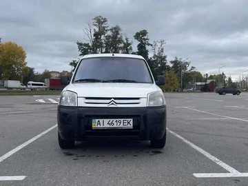 Авто Citroen Berlingo 2009 № 8114814